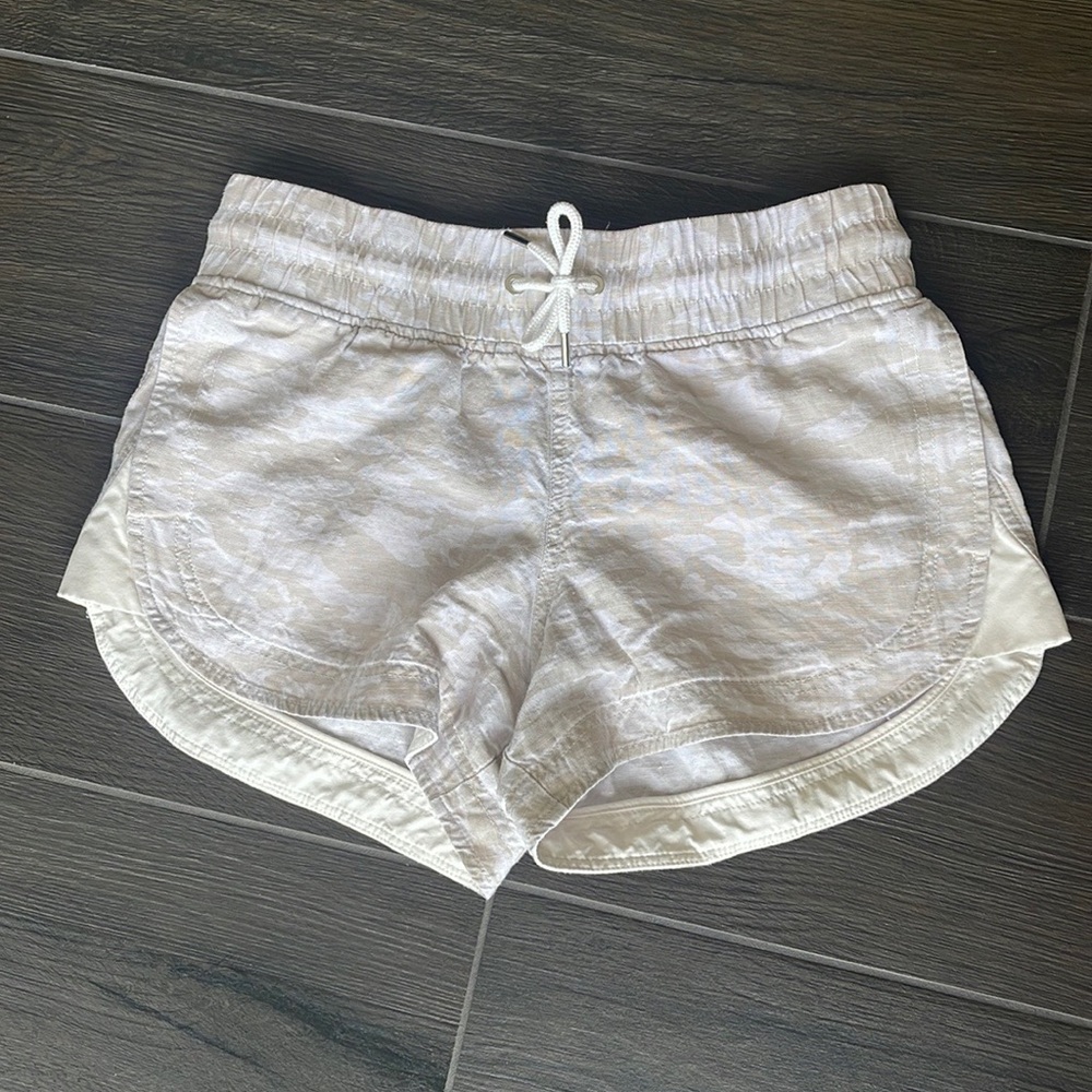 Athleta Cabo Tide Linen Shortie